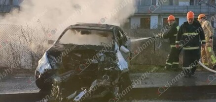 Խոշոր ավտովթար-հրդեհ՝ Վայքի զորամասի մոտ․ վիրավորը ավագ պարեկ է. shamshyan.com