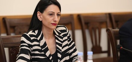 Մարդը բարձրագույն արժեք է, իսկ նրա անօտարելի արժանապատվությունը՝ իր իրավունքների և ազատությունների անքակտելի հիմքը