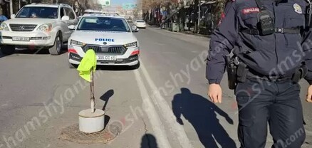 Երևանի Վաղարշյան փողոցում բաց դիտահորը փորձանք է դարձել վարորդների համար․ shamshyan.com