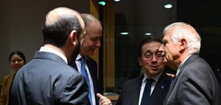 Միրզոյանի հետ մտքեր փոխանակեցինք Հայաստանի ժողովրդավարական ուղու ամրապնդման վերաբերյալ․ Բորել