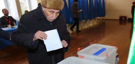Ադրբեջանում նախագահական ընտրություններում թեկնածուների թիվը հասել է 4-ի