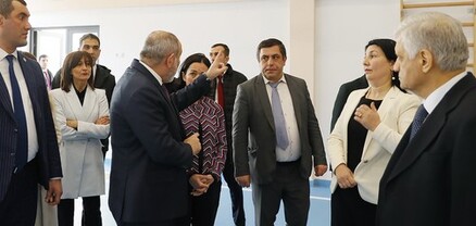 Աշխատանքից ազատված մարզպետի լուսանկարը ջնջել են, ողջույնի խոսքը՝ ոչ