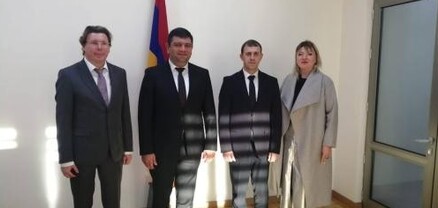 ՌԴ ԱԳՆ ներկայացուցիչ Սերգեյ Չաշչիխինը հանդիպել է Կապանի քաղաքապետ Գևորգ Փարսյանի հետ