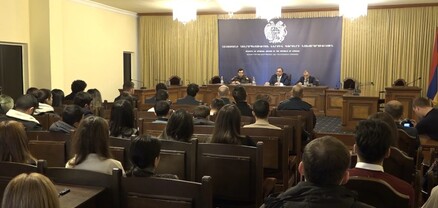 Վահե Ղազարյանը հանդիպել է Հայաստանի ազգային պոլիտեխնիկական համալսարանի շրջանավարտների հետ