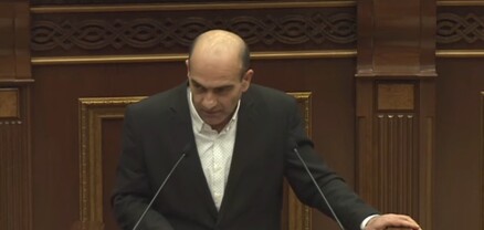 Թշնամին կրակում է գործարանի վրա, իսկ կառավարությունը ծածուկ փող է տալիս, որ տեղափոխվեն. Թադևոս Ավետիսյան