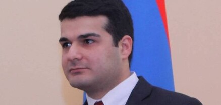 Փաշինյանը Սուրեն Վարոսյանին ազատել է վարչապետի արարողակարգի պատասխանատուի պաշտոնից