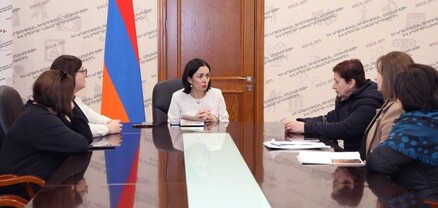 Ժաննա Անդրեասյանը միջին մասնագիտական կրթությամբ ուսուցիչներին առաջարկել է զբաղեցնել այ հաստիքներ