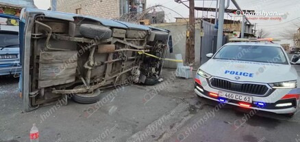 «ՌԱՖ»-ը վրաերթի է ենթարկել հետիոտնին ու կողաշրջվել. վիրավորներից մեկը հնդիկ է. shamshyan.com