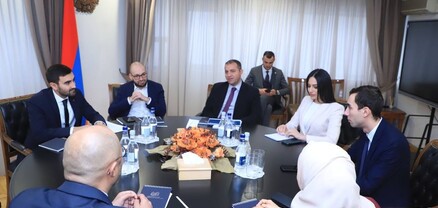 Վահան Քերոբյանը ԱՄԷ դեսպանի հետ քննարկել է համագործակցությունը արևային էներգիայի արտադրության ոլորտում