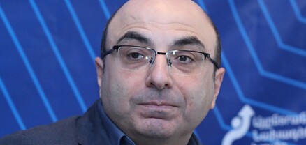 Մենք ազգովի «ցնցուղ-ցնցուղ» ենք խաղում. Վահե Հովհաննիսյան