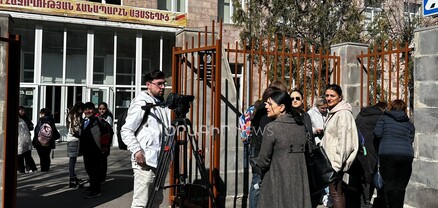 Լարված իրավիճակ Նաիրի Զարյանի անվան դպրոցում. պահանջում են տնօրենի հրաժարականը. ՈւՂԻՂ