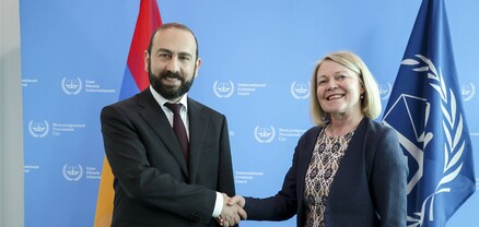Արարատ Միրզոյանը հանդիպել է ՄՔԴ մասնակից պետությունների վեհաժողովի նախագահի հետ