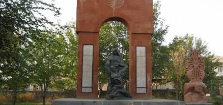 Արարատի համայնքապետարանը պարզաբանում է տարածել հերոսների նկարները հեռացնելու վերաբերյալ