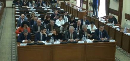 Գևորգ Ստեփանյանին և  Զարուհի Փոստանջյանին չկարողացան զրկել մանդատից