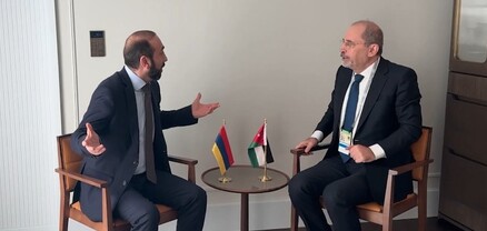 Արարատ Միրզոյանը հանդիպել է Հորդանանի ԱԳ նախարարների հետ