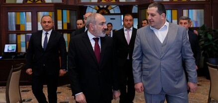 Փաշինյանը ներկա է գտնվել Նարեկ Նալբանդյանին պատկանող հյուրանոցային համալիրի պաշտոնական բացմանը. Փաստ