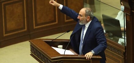 Փաշինյանը հրահանգել է՝ արցախցի գործիչներին «ասֆալտին փռել»` շոուներ բեմադրել. Հրապարակ