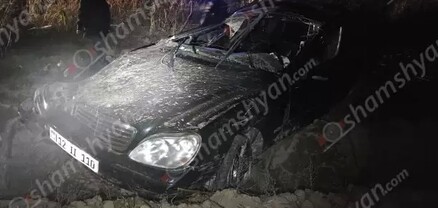 Արարատի մարզում բախվել են Mercedes-ն ու ՎԱԶ-2107-ը․ 3 վիրավորներից 1-ը պայմանագրային զինծառայող է. shamshyan.com