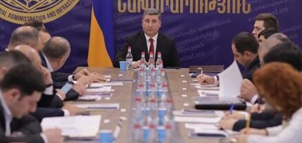 Սանոսյանը մարզպետների հետ քննարկել է միասնական երթուղային ցանցի ամբողջական ներդրման հետ կապված հարցը