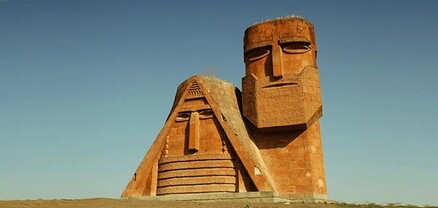 Ադրբեջանցիները զանգվածաբար թալանում են Ստեփանակերտը