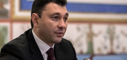 Զելենսկի-Փաշինյան քաղաքական երկվորյակները «դամոկլյան սուր» են իրեց ժողովուրդների համար․ Էդուարդ Շարմազանով