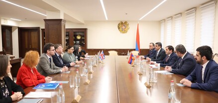 Սուրեն Պապիկյանն ընդունել է ՄԹ Համայնքների պալատի անդամ սըր Ջոն Ուիթինգդեյլի գլխավորած պատվիրակությանը