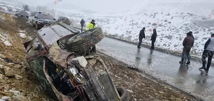 Խնձորուտ գյուղի ճանապարհին Opel-ը կողաշրջվել է. կան վիրավորներ. shamshyan.com