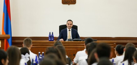 Երևանի ավագանիում թեժ իրավիճակ է սպասվում․ ցանկանում են մանդատից զրկել ընդդիմադիր հինգ անդամի․ Ժողովուրդ