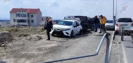 Շղթայական ավտովթար՝ Երևանում. բախվել են 6 ավտոմեքենաներ, որոնցից մեկն էլ տապալել է երկաթե էլեկտրասյունը. shamshyan.com