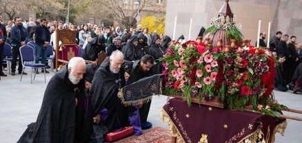 Մայր Աթոռ Սուրբ Էջմիածնի Սուրբ Տրդատի բաց խորանում կատարվել է Թաղման կարգը