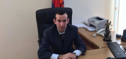 Ներքին խմբում գրված հայհոյանքներին «լայք» դնելու համար դատավորը հեռացավ համակարգից․ Ժողովուրդ