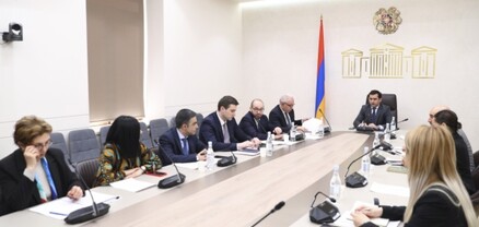 Հայաստան-Հնդկաստան բարեկամական խմբի ղեկավար Հակոբ Արշակյանը խորհրդարանում քննարկում է նախաձեռնել