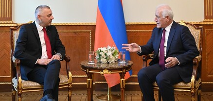 Վահագն Խաչատուրյանը ՀՀ-ում Բուլղարիայի դեսպանի հետ քննարկել է տարածաշրջանային հարցեր