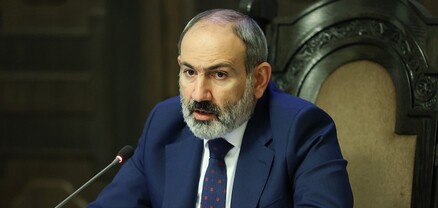 Փաշինյանը հրահանգեց՝ գյուղացիներին կանխիկ փող չտալ