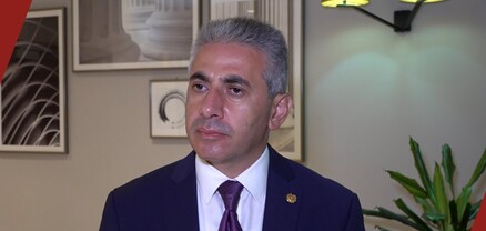 Եթե Արցախից բռնի տեղահանված քաղաքացին հանդիպում է ՔՊ-ականի հետ, նշանակում է, որ ինքը լավ չի տեղահանվել