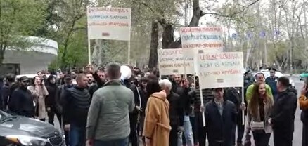 Նիկո՛լ, դավաճա՛ն․ Միհրան Պողոսյանի կուսակցությունը երթ է անցկացրել Երևանում