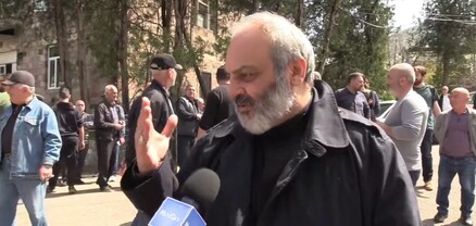 Ստենդափ՝ չարի ու ստի դեմ․ Ոսկեպարի եկեղեցում միշտ էլ պատարագներ մատուցվել են
