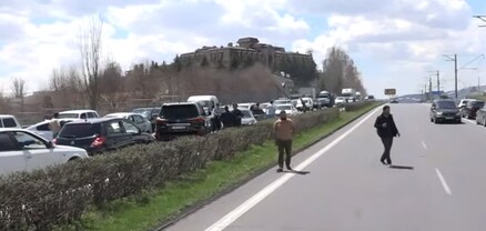 Լարված իրավիճակ` Երևան-Սևան ճանապարհին. քաղաքացիները փակել են այն. ՈւՂԻՂ