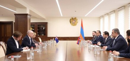 Սուրեն Պապիկյանն ընդունել է Ավստրալիայի դեսպան Ջոն Ուիլյամ Գիրինգին