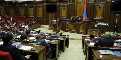 Սերժ Սարգսյանի թիմակիցները Նիկոլ լսելու ցանկություն չունեն․ Հրապարակ