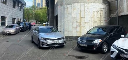 Երևանում 1,5 տարեկան տղան 3-րդ հարկի պատուհանից վայր է ընկել. բժիշկները պայքարում են նրա կյանքի համար. shamshyan.com