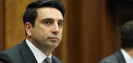 Ալեն Սիմոնյանը արձակուրդ է մեկնում