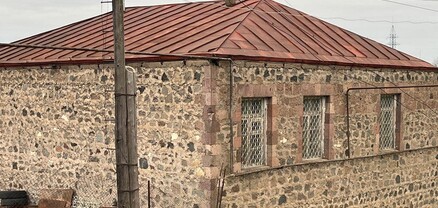 Տատ ու թոռ այդ սենյակում քնած են եղել, երբ ադրբեջանցիները կրակել են․ Տեղ գյուղի բնակիչ