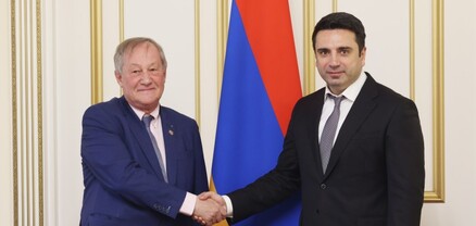 Ալեն Սիմոնյանն ընդունել է Ֆրանսիայի Սենատի Ֆրանսիա-Հայաստան բարեկամական խմբի ղեկավարին