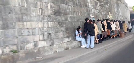 «Տարօրինակ» ու կրեատիվ բողոքի ակցիա՝ Մոնումենտի կամրջի տակ