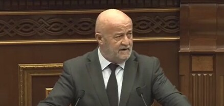 Մենք չենք հանձնում, մենք զիջում ենք․ Հովիկ Աղազարյան