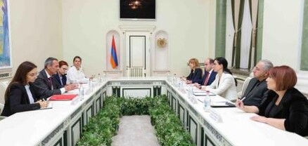 Աննա Վարդապետյանն ընդունել է ԿԽՄԿ պատվիրակության ղեկավարին