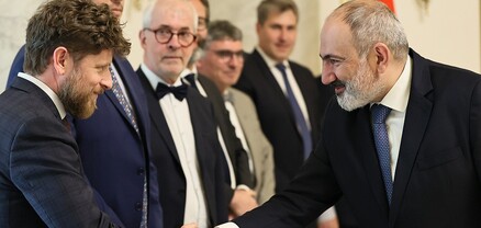 Վարչապետն ընդունել է Սենատի Հայաստան-Ֆրանսիա բարեկամական խմբի պատվիրակությանը