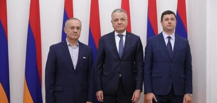 Սեյրան Օհանյանն ու Տիգրան Աբրահամյանը հանդիպել են ՀՀ-ում ԵՄ առաքելության ղեկավարի հետ