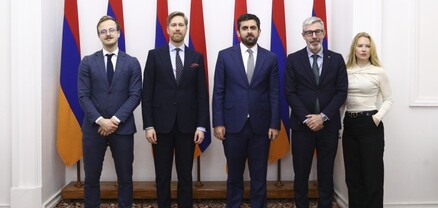 Սարգիս Խանդանյանը հանդիպել է Շվեդիայի ԱԳՆ պատվիրակությանը